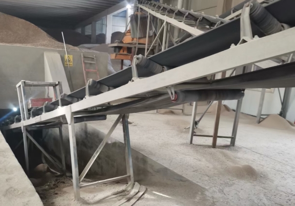 1693526548677947.jpg 1604790409303.jpg